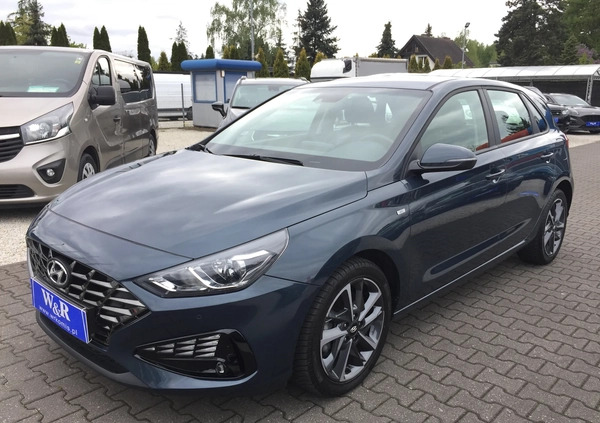 Hyundai I30 cena 68900 przebieg: 15600, rok produkcji 2022 z Kałuszyn małe 172